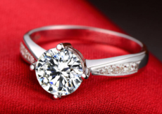你只看到钻石能作为婚戒，那是你没有见过更好的钻戒！